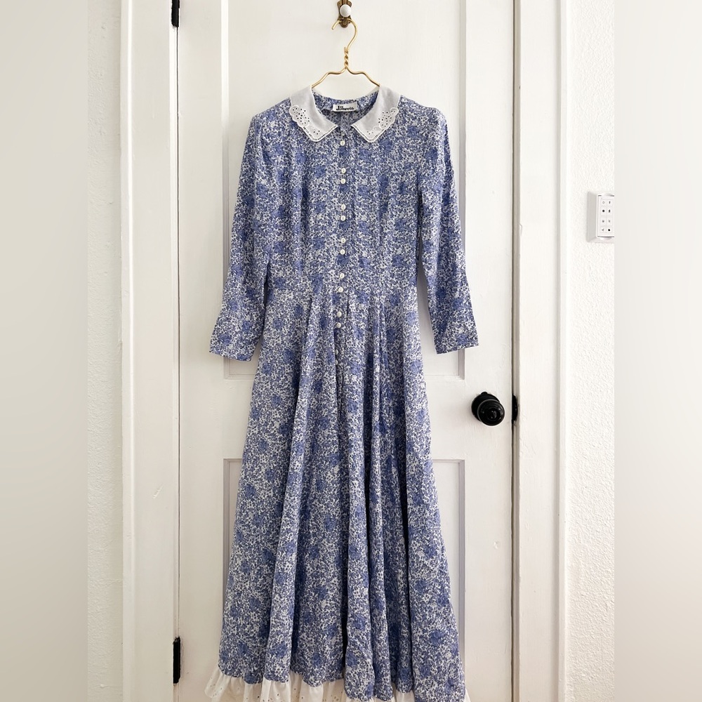 Vintage J. Harris Blue Floral Dress
